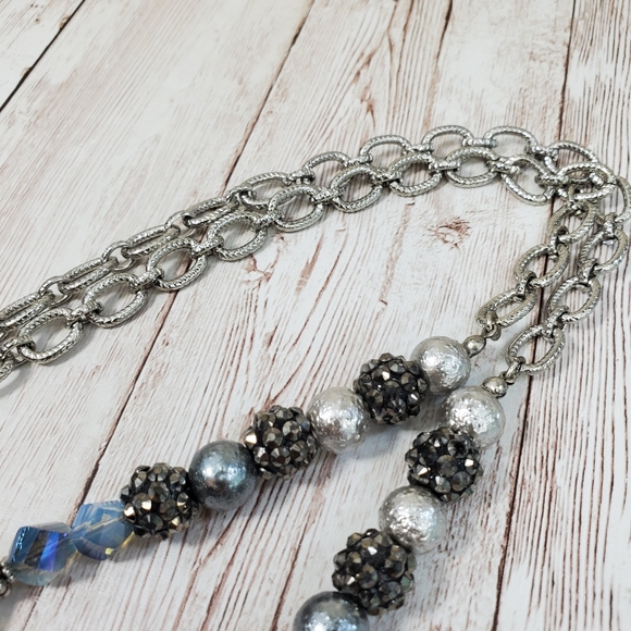 PreLoved Long Necklace - Beautiful - Adjustable - Picture 5 of 10